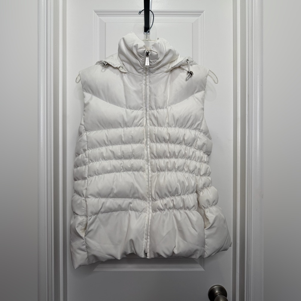Michael Kors White puffer Vest. Sz Medium